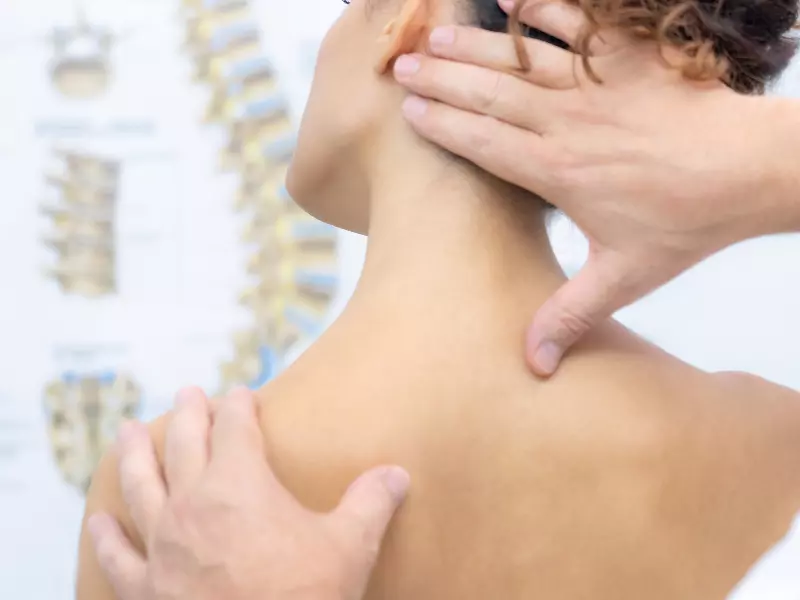 Neck Pain Treatment Near Me in Eagle, ID. Chiropractic Exam For Neck Pain Relief.